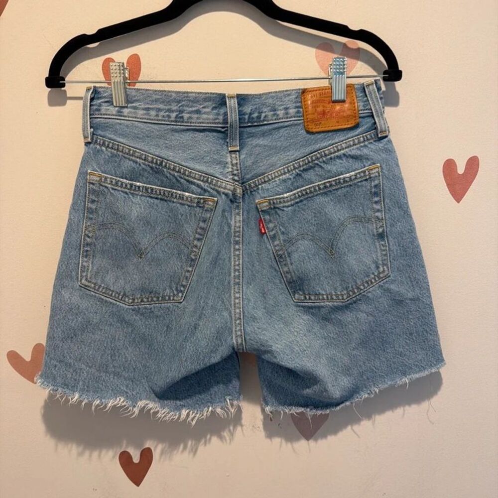 Levi 501 Shorts 25